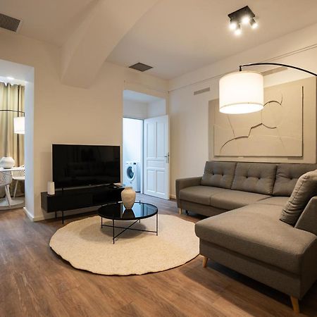Stylish Apartment With Dedicated Working Space And Super King-Size Bed Located Between City Centre And Donau River Wiedeń Zewnętrze zdjęcie