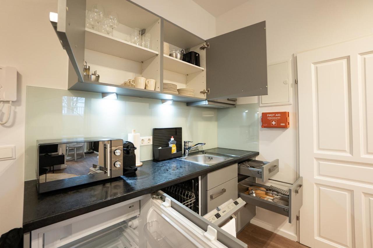 Stylish Apartment With Dedicated Working Space And Super King-Size Bed Located Between City Centre And Donau River Wiedeń Zewnętrze zdjęcie
