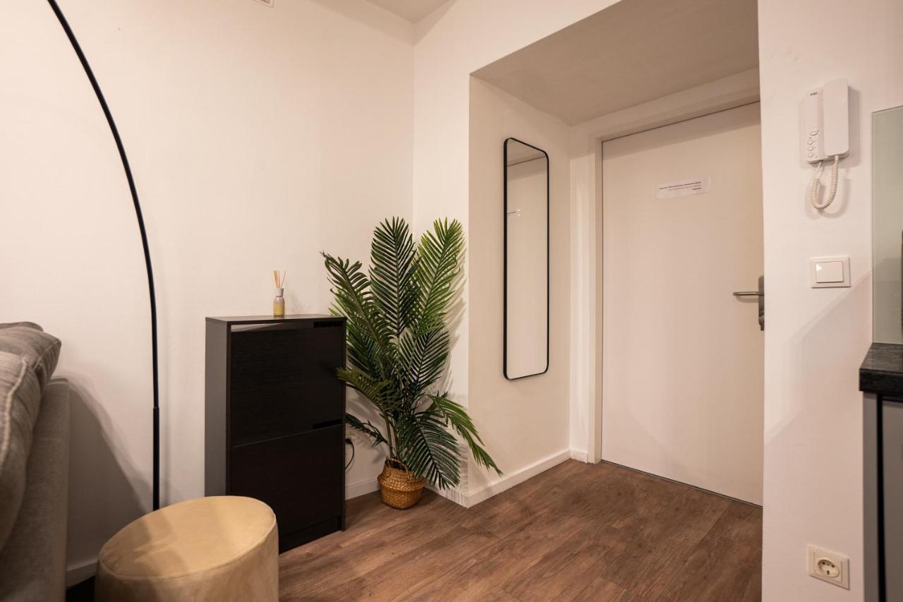 Stylish Apartment With Dedicated Working Space And Super King-Size Bed Located Between City Centre And Donau River Wiedeń Zewnętrze zdjęcie