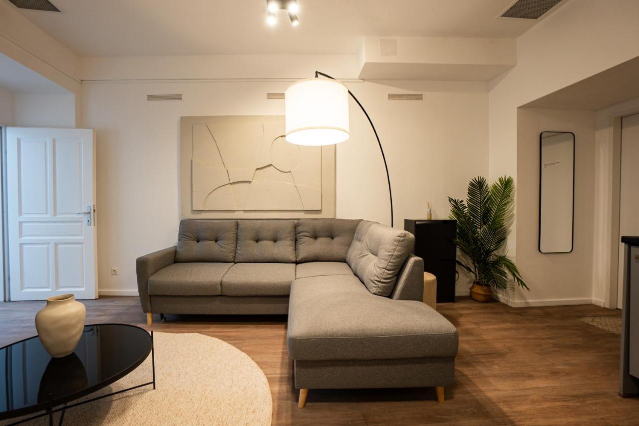 Stylish Apartment With Dedicated Working Space And Super King-Size Bed Located Between City Centre And Donau River Wiedeń Zewnętrze zdjęcie