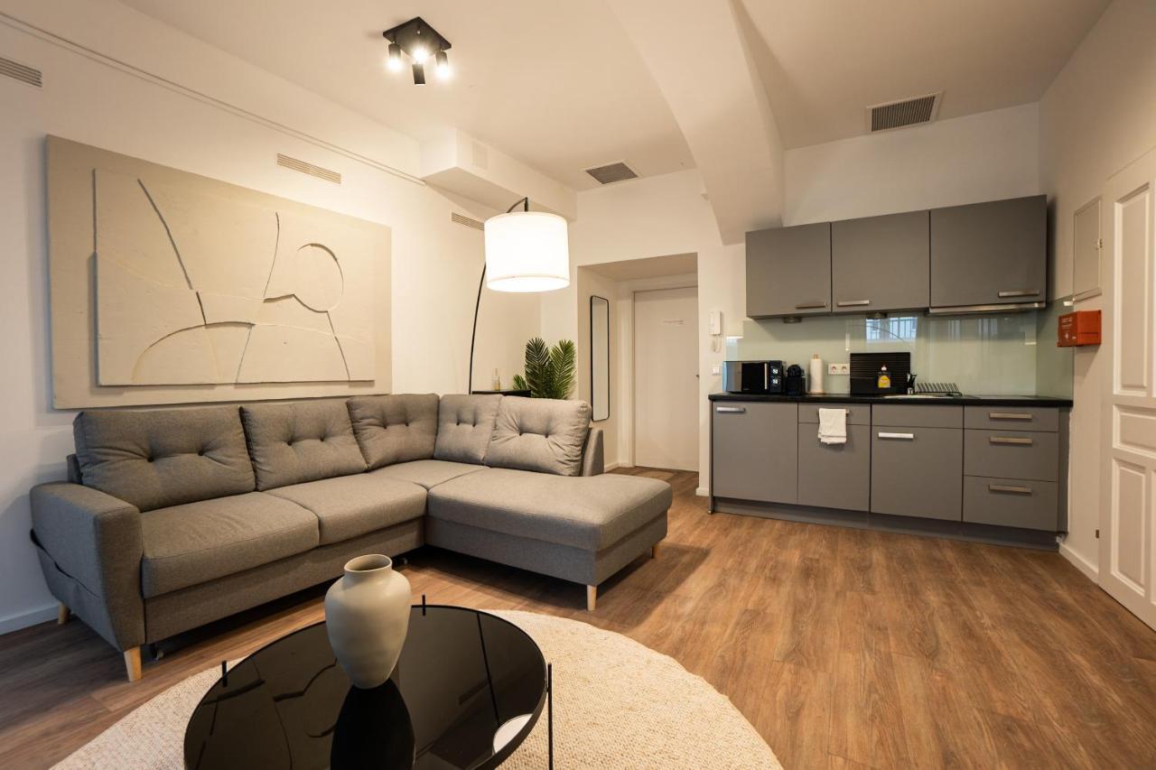 Stylish Apartment With Dedicated Working Space And Super King-Size Bed Located Between City Centre And Donau River Wiedeń Zewnętrze zdjęcie