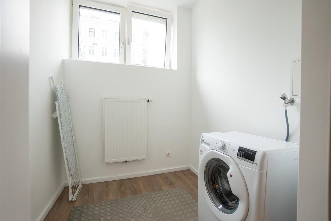 Stylish Apartment With Dedicated Working Space And Super King-Size Bed Located Between City Centre And Donau River Wiedeń Zewnętrze zdjęcie