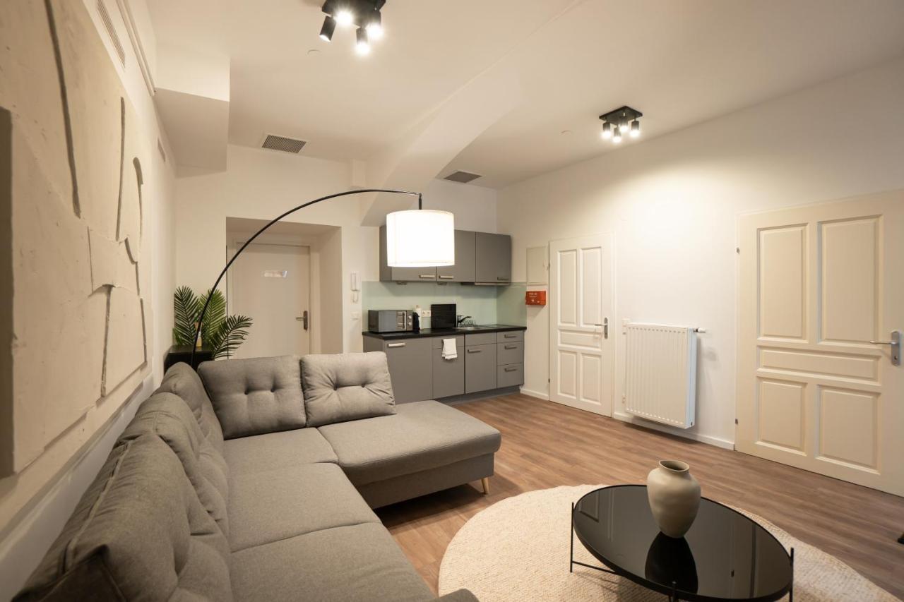 Stylish Apartment With Dedicated Working Space And Super King-Size Bed Located Between City Centre And Donau River Wiedeń Zewnętrze zdjęcie