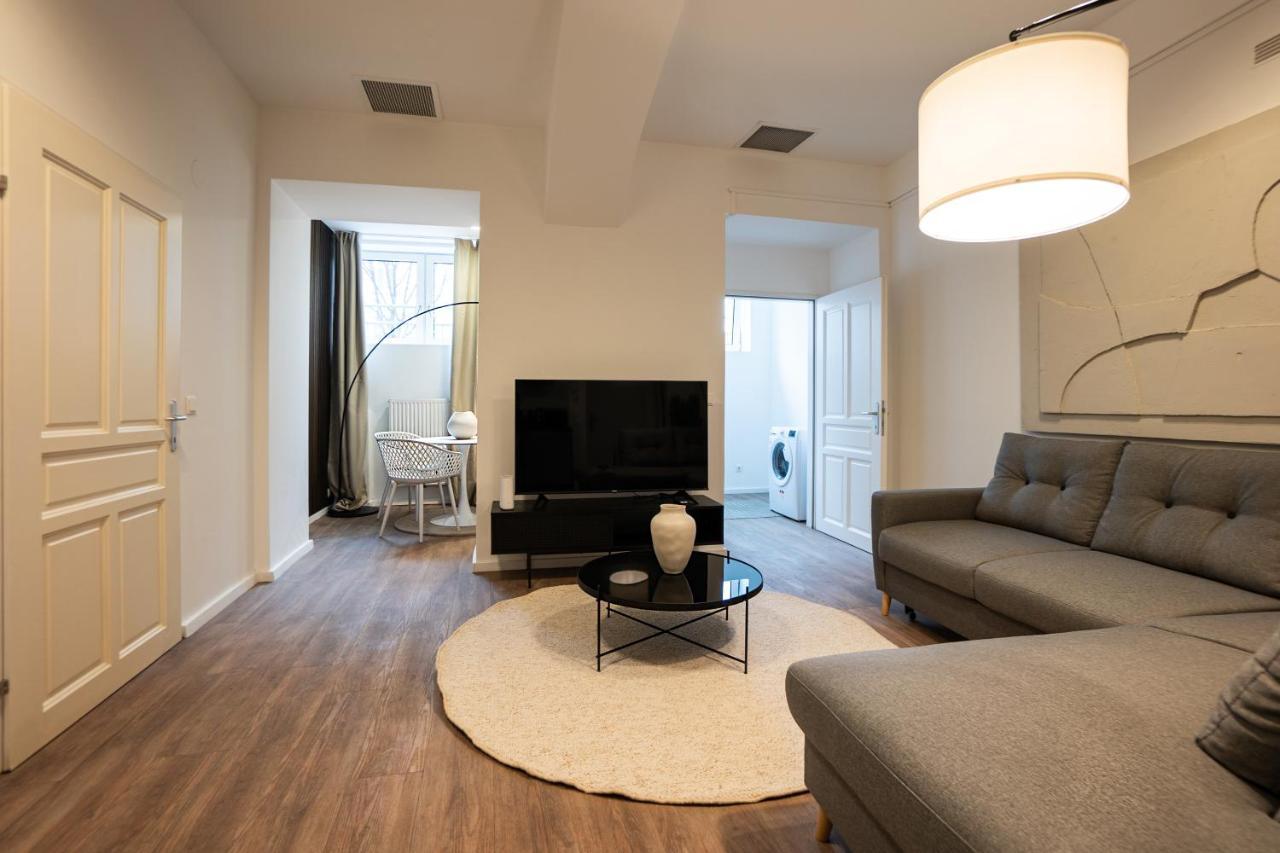 Stylish Apartment With Dedicated Working Space And Super King-Size Bed Located Between City Centre And Donau River Wiedeń Zewnętrze zdjęcie